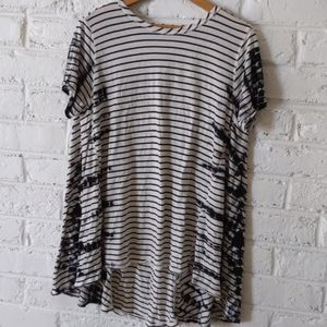 Sloane Rouge striped flowy shirt